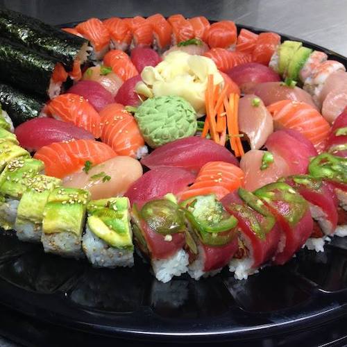 Round Sushi platter