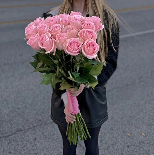 Floridens floral bouquet with pink